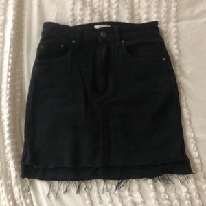 Wilfred Free Black Denim Skirt
